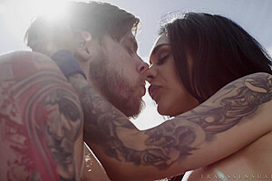 Steve Ricks And Eva Maxim In Exploding Climaxes In A B-ball Court