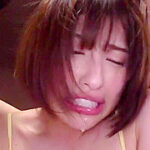 Fカップのグラマー美女が強引な手マンやピストンで濡れるハードセックス