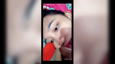 ABG Lia tobrut vcs dengan pacar. 2