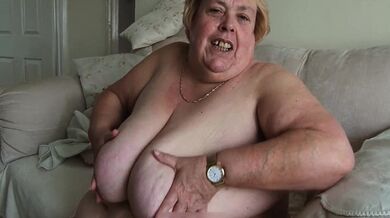 Very big grandma show her very big ass