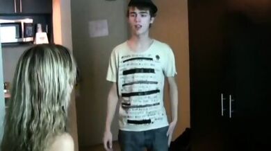 Taboo! 18yo Stepson Cums Inside His Sexy Divorced Stepmom While Nobody Home