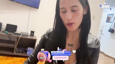 Big caboose Argentine female gets pulverized by her mate – Eldesc0 FT Cami Noe –