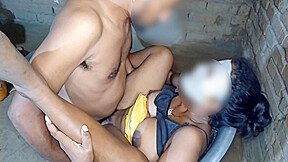 Desi Bhabi Ki Creampy Chut