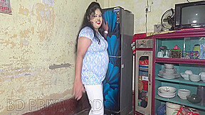 Hot Model Girl Video 3 – Sexy Dancing