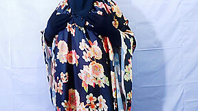 Muslim Hijabi Beautiful Housewife Fucking With Neighbor – With Clear Hindi Audio