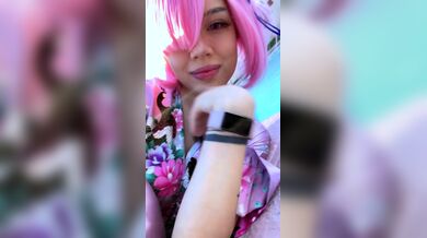 Japanese babe fucked outdoors