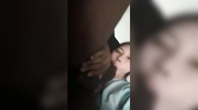 Vietnamese Slut Gets BBC Facial