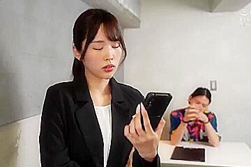 DNSGWRMMEHZDMIAVQY52WAAA564