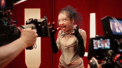 Making Of – Bitchcraft Bang