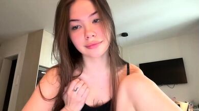 Cute blonde amateur webcam teen masturbating