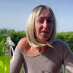 The beautiful Trixy gets straight to the point! – Jacquie et Michel TV