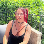 Volcanic Amanda is doing it again! – Jacquie et Michel TV