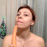 Trixie masturbates in her kitchen with a carrot – WeAreHairy