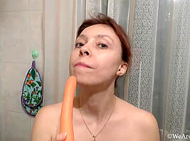Trixie masturbates in her kitchen with a carrot – WeAreHairy