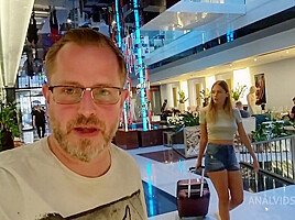 Rebecca Volpetti Hardcore Deep Anal Fuck By Tourist [Dry]