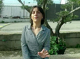 Abby, 20 years old, dreamed of a very military fuck… – Jacquie et Michel TV