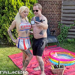 Kyra Sex Outdoor Vegetables In Ass, Milk Overflow [Bts]