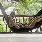 on commence dans le hamac on fini au lit