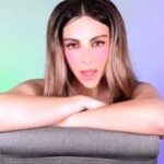 QueenAnnellea – Surrender and Send