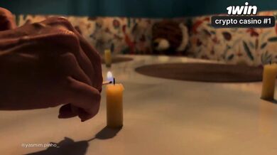 Casal apaixonado vive momento íntimo intenso culminando em creampie ardente e em