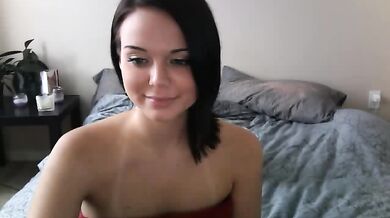 Nervous Webcam Girl Rubs Her Pussy To Orgasm For You