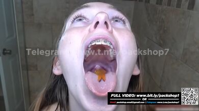 New Fetish – Hungry women devouring live fish and mice.