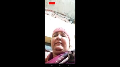 Tanker Milf Boudi’s fngering