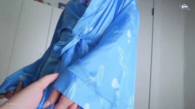 The hottest Sultry cowgirl POV with thick bum blow-job and first taste of cum –