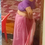 Aunty caught red handed on camera while changing dress.